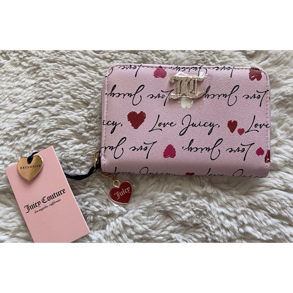 Juicy Couture V-Love Letter Multi Compartment Zip Around Wallet Chiffon Pink NEW